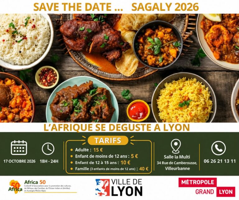 Affiche Sagaly 2026, plats africains variés sur table en bois, riz blanc, yassa, riz jaune, sauces colorées, tarifs adultes 15 euros, enfants 5 et 10 euros, forfait famille 40 euros, le 17 octobre 202